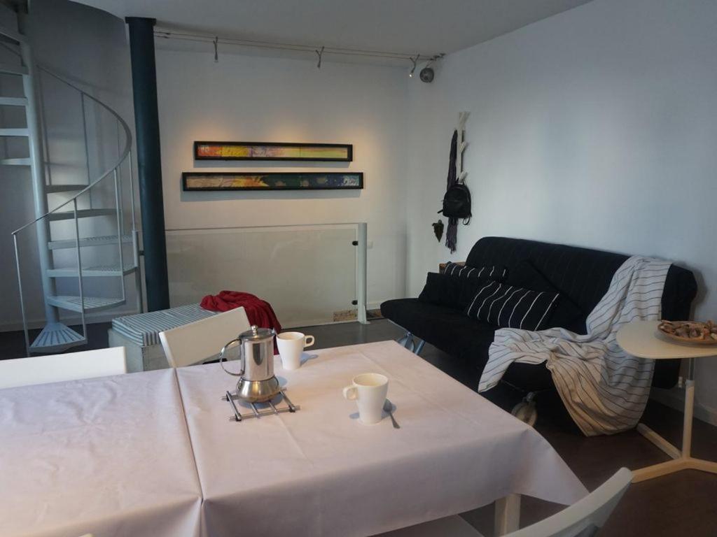 Impluvium Conil-Terraza Privada-Parking- Mayores De 25 Anos Конил-де-ла-Фронтера Екстериор снимка