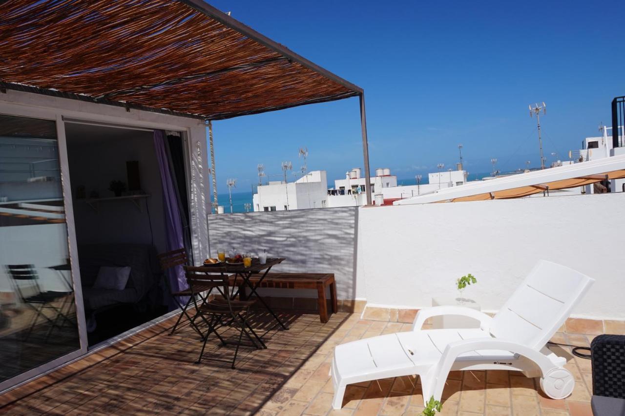 Impluvium Conil-Terraza Privada-Parking- Mayores De 25 Anos Конил-де-ла-Фронтера Екстериор снимка