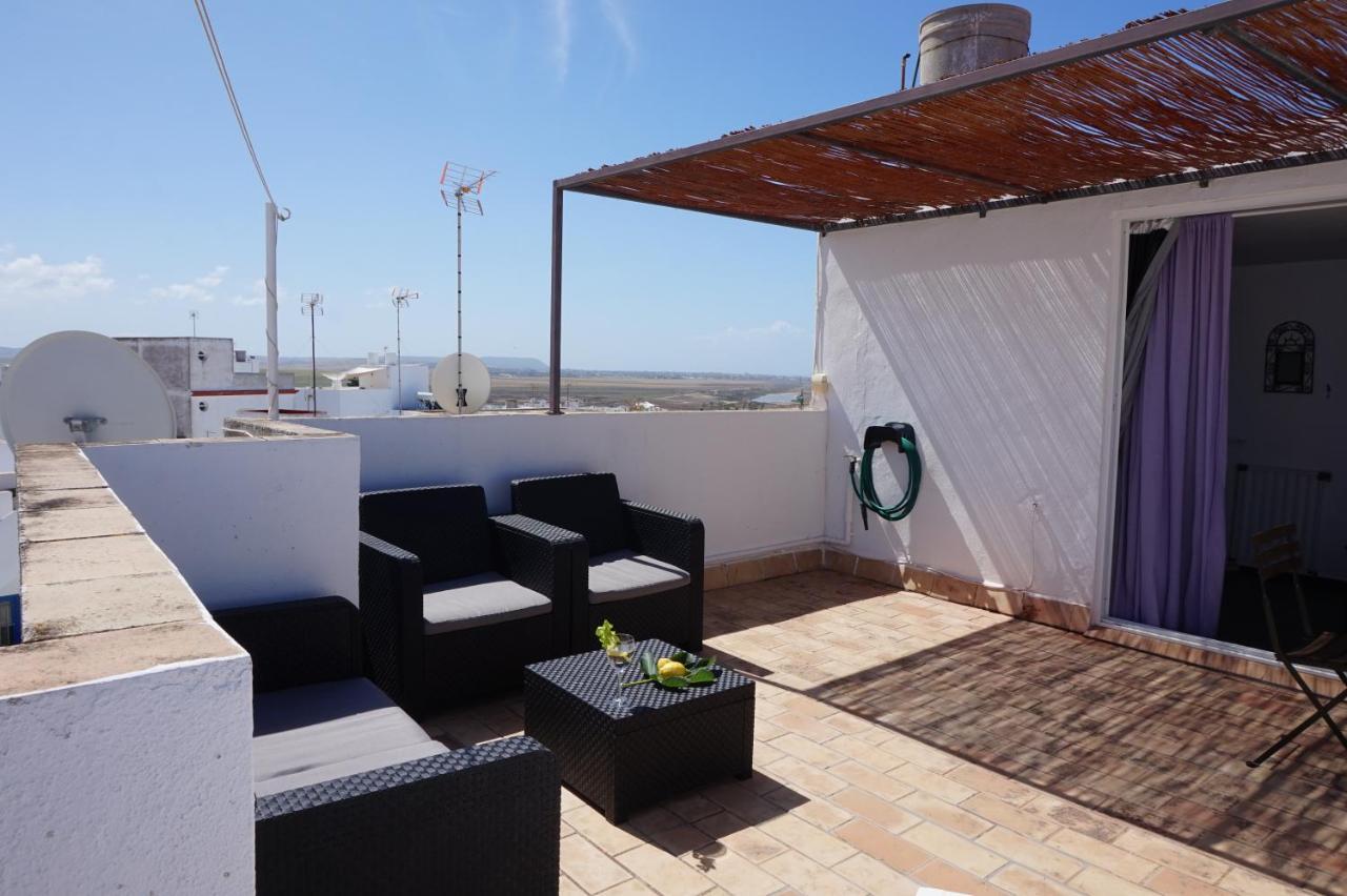 Impluvium Conil-Terraza Privada-Parking- Mayores De 25 Anos Конил-де-ла-Фронтера Екстериор снимка