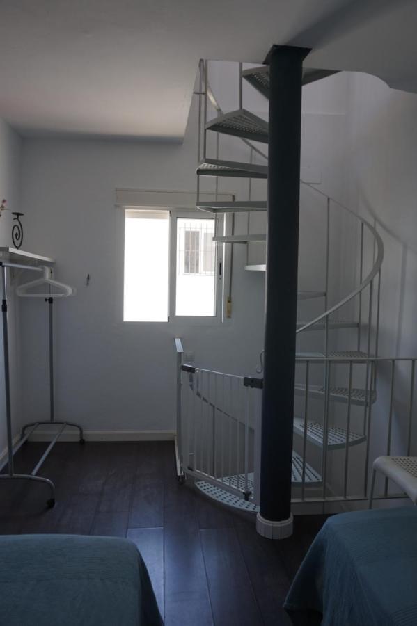 Impluvium Conil-Terraza Privada-Parking- Mayores De 25 Anos Конил-де-ла-Фронтера Екстериор снимка